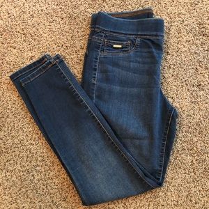 NWOT Nine West pull on skinny crop pant!